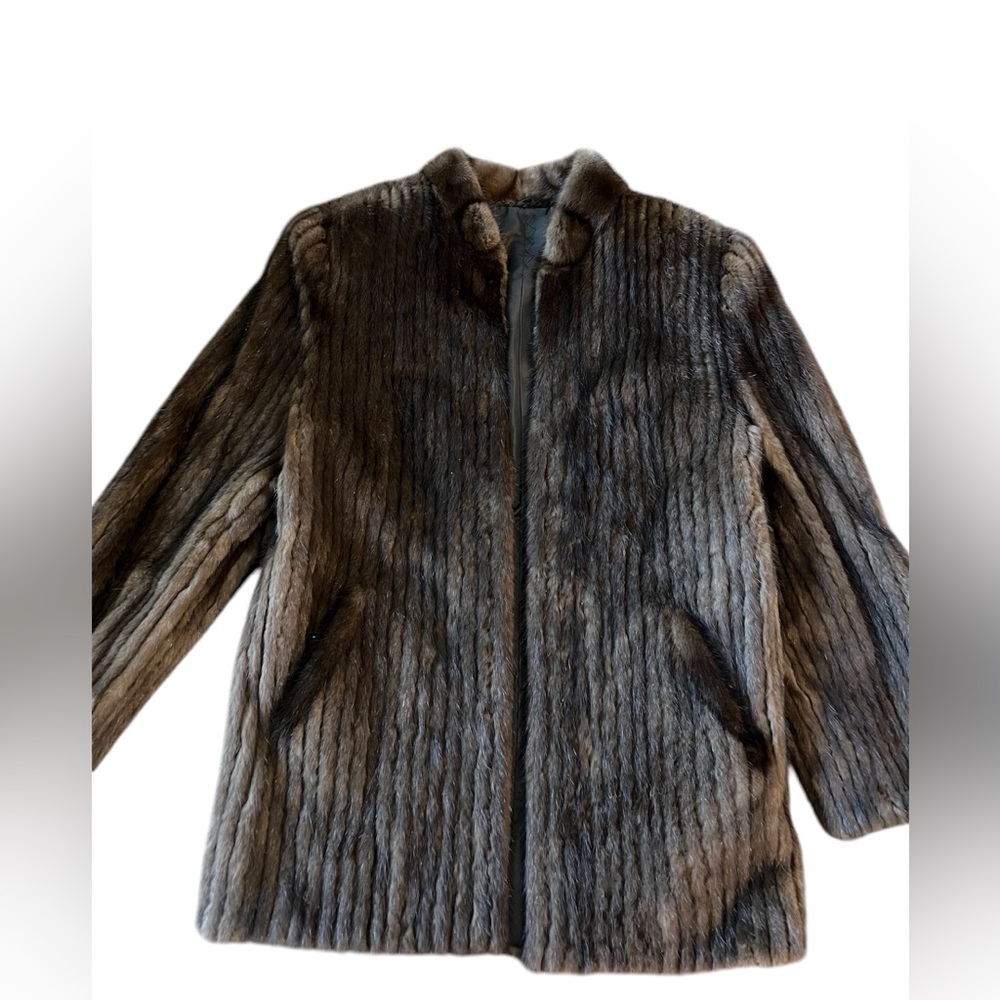 Gorgeous mink coat. Sz 10